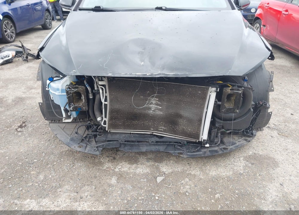 2018 HYUNDAI ELANTRA SEL VIN: KMHD84LF6JU467186