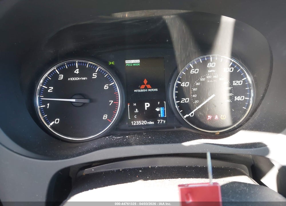 2017 MITSUBISHI OUTLANDER ES VIN: JA4AZ2A32HZ027863