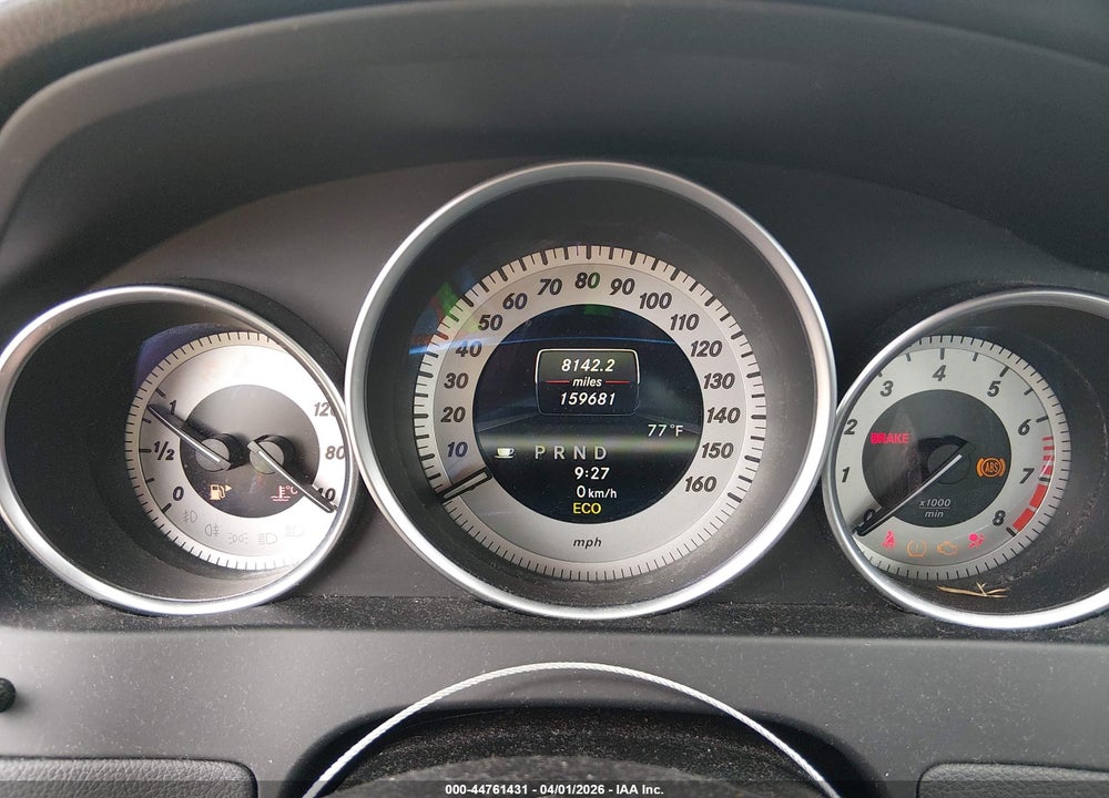 2013 MERCEDES-BENZ C 300 SPORT 4MATIC VIN: WDDGF8AB9DR266667