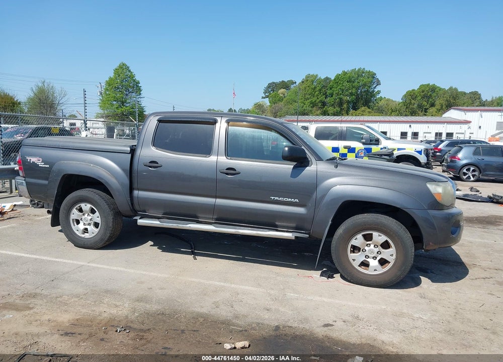 2011 TOYOTA TACOMA BASE V6 VIN: 3TMLU4EN1BM080843