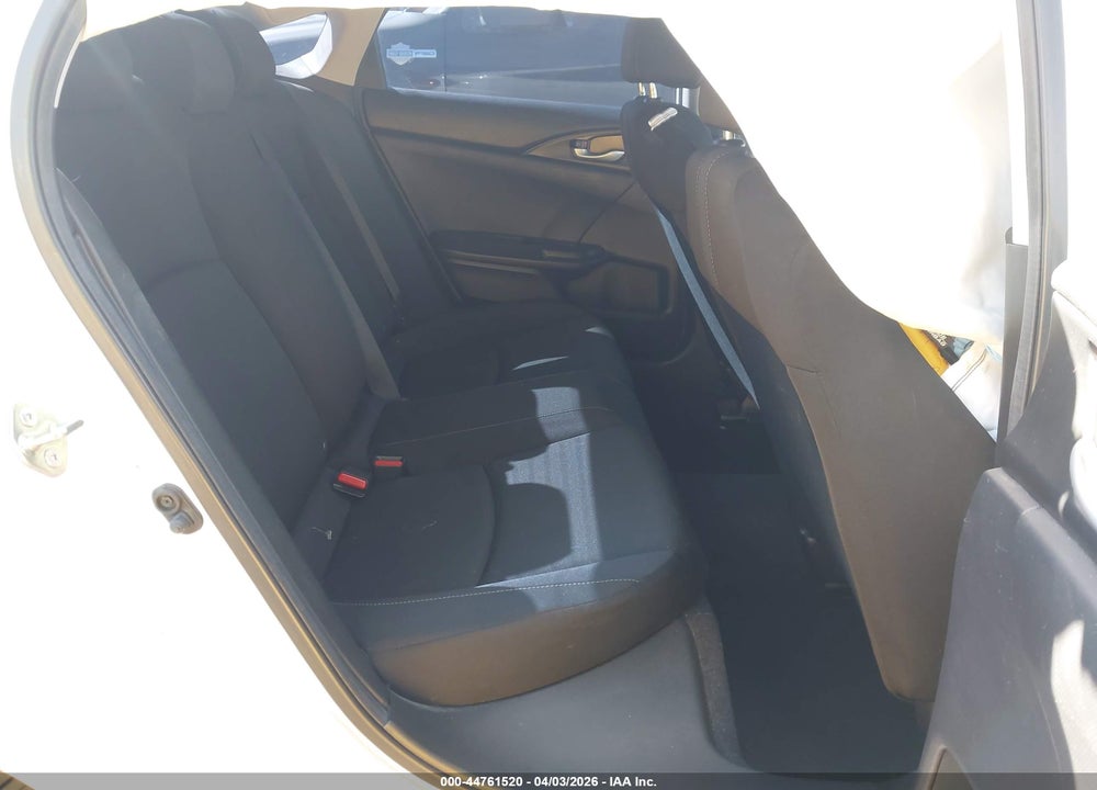 2019 HONDA CIVIC LX VIN: 19XFC2F60KE213663