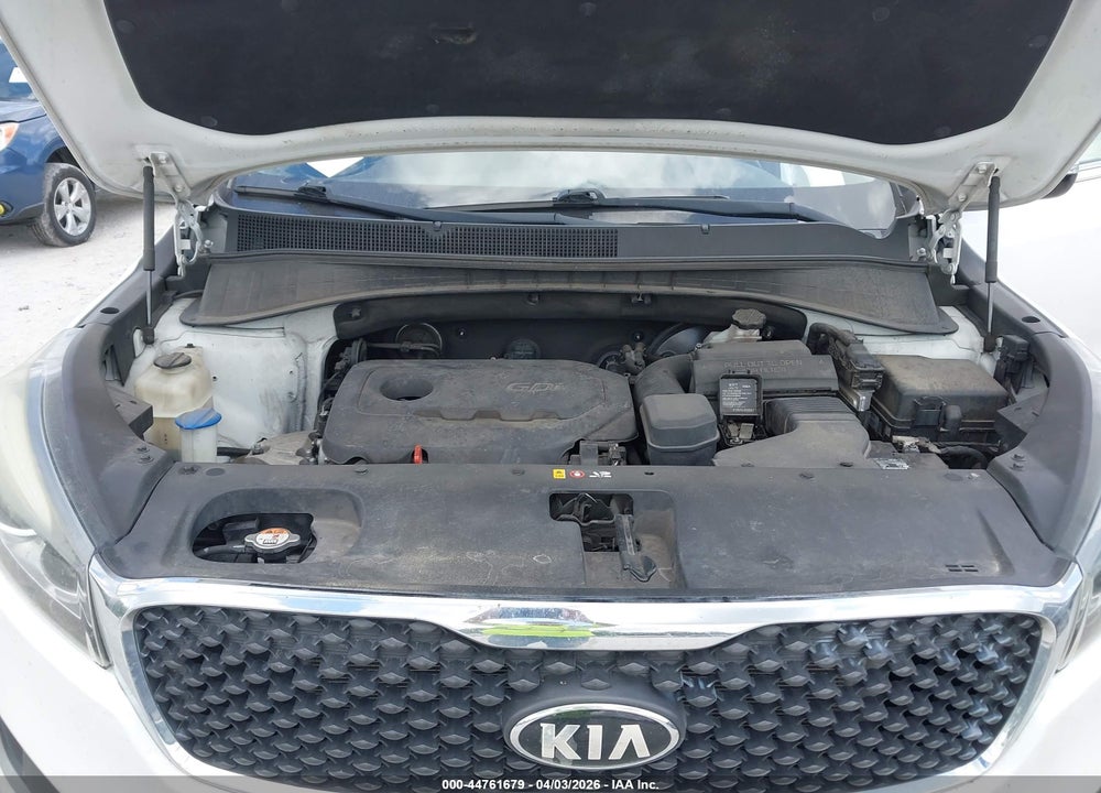 2017 KIA SORENTO 2.4L LX VIN: 5XYPG4A34HG261289