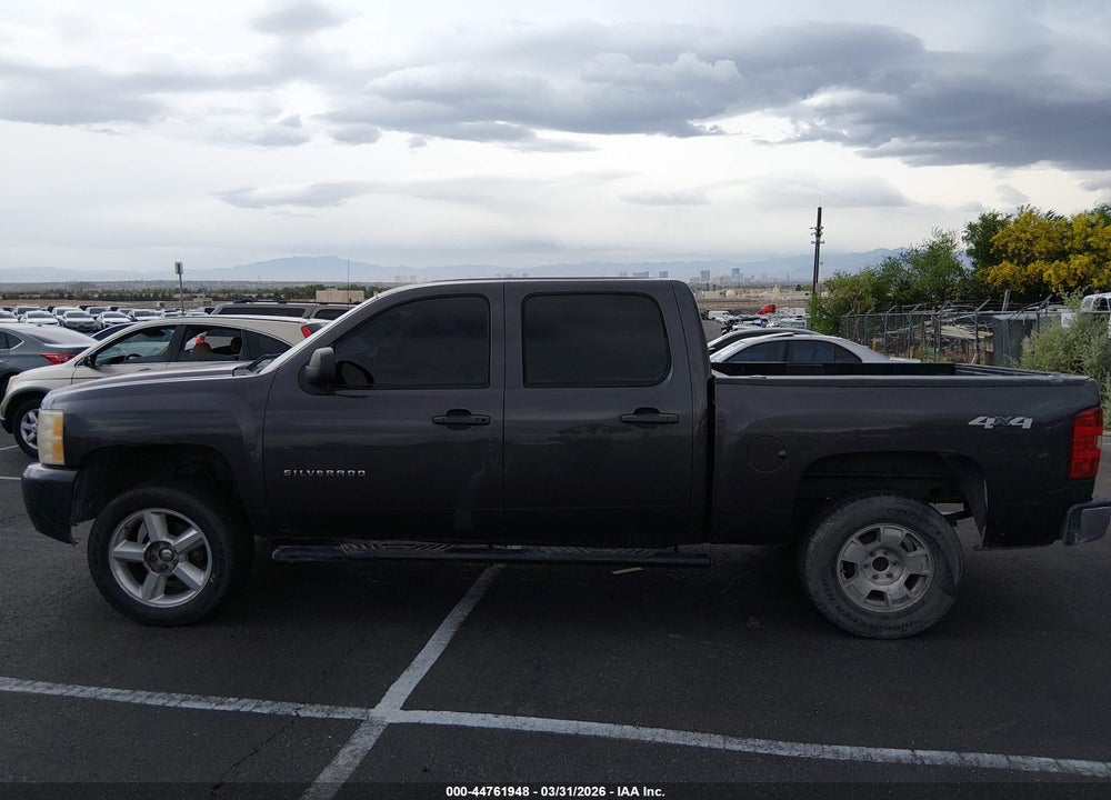 2010 CHEVROLET SILVERADO 1500 LT VIN: 3GCRKSE38AG184486