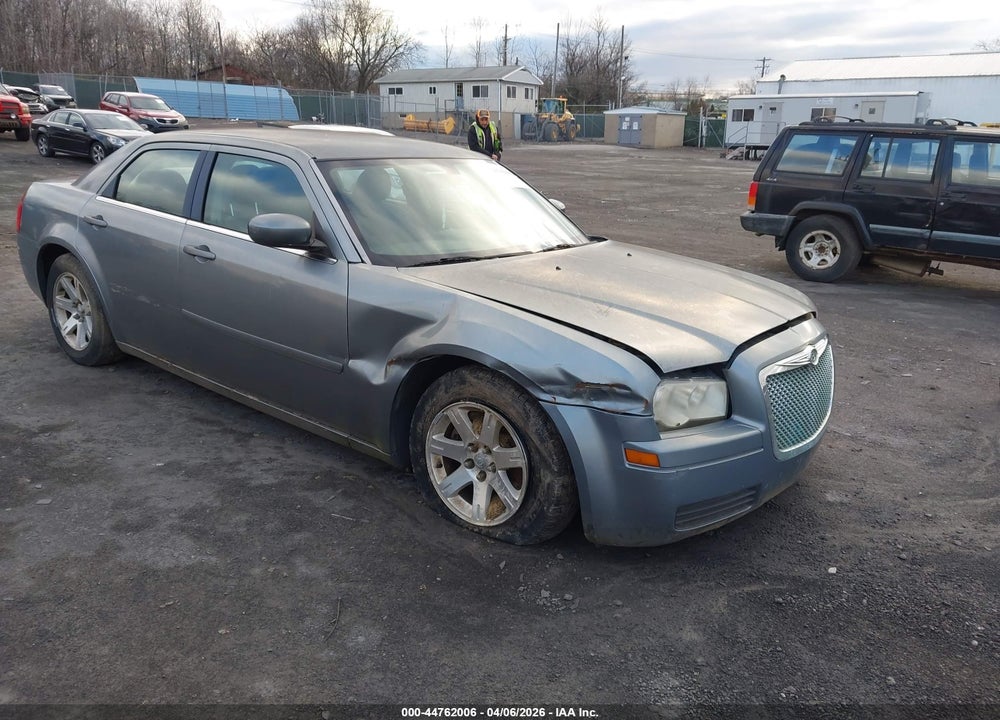2006 CHRYSLER 300 VIN: 2C3LA43RX6H327171
