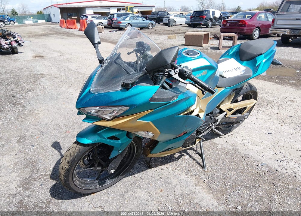 2021 KAWASAKI EX400 VIN: JKAEXKG11MDAA6697