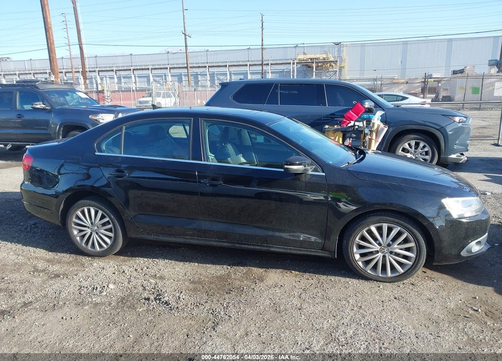 2014 VOLKSWAGEN JETTA 2.0L TDI VIN: 3VWLL7AJ8EM426945