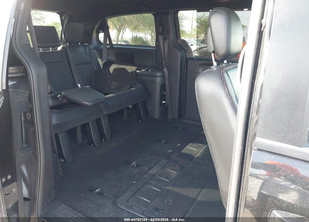 2019 DODGE GRAND CARAVAN GT VIN: 2C4RDGEG8KR689174