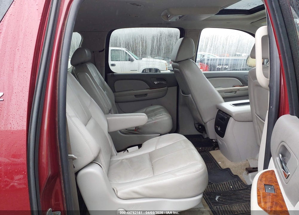 2007 CHEVROLET SUBURBAN 1500 LTZ VIN: 1GNFK16367J308068