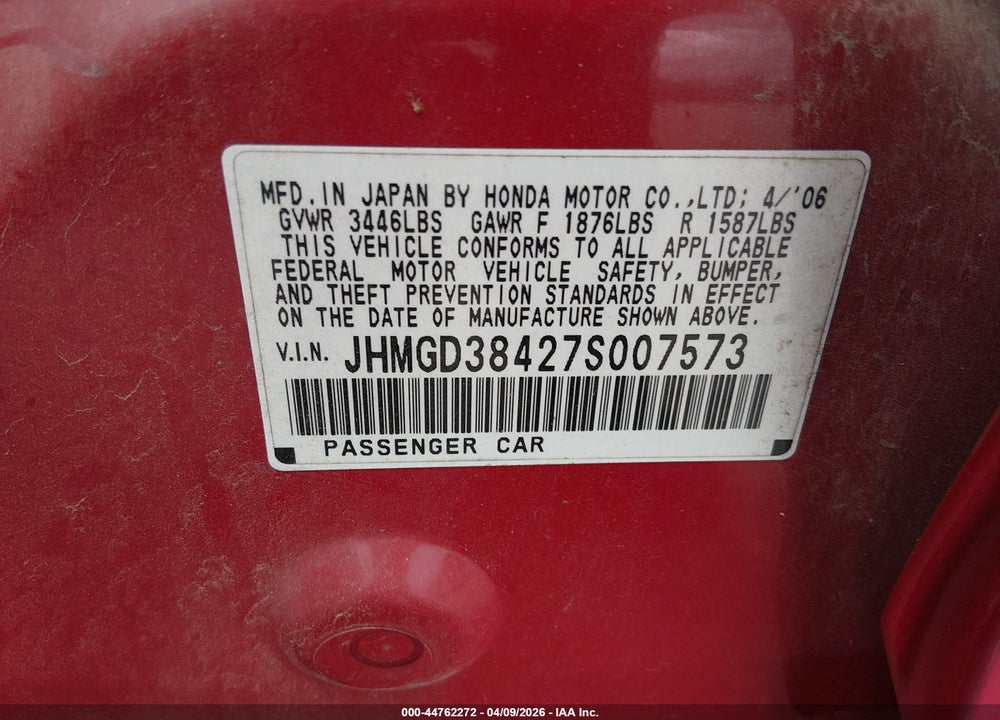 2007 HONDA FIT VIN: JHMGD38427S007573