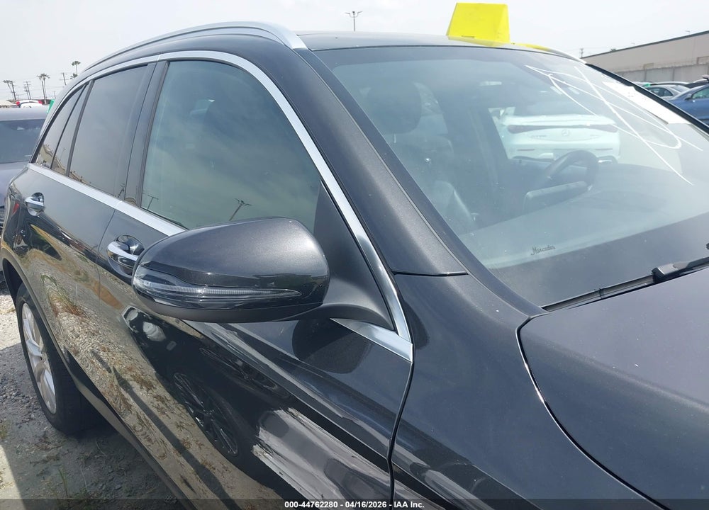 2020 MERCEDES-BENZ GLC 300 VIN: WDC0G8DBXLF692799