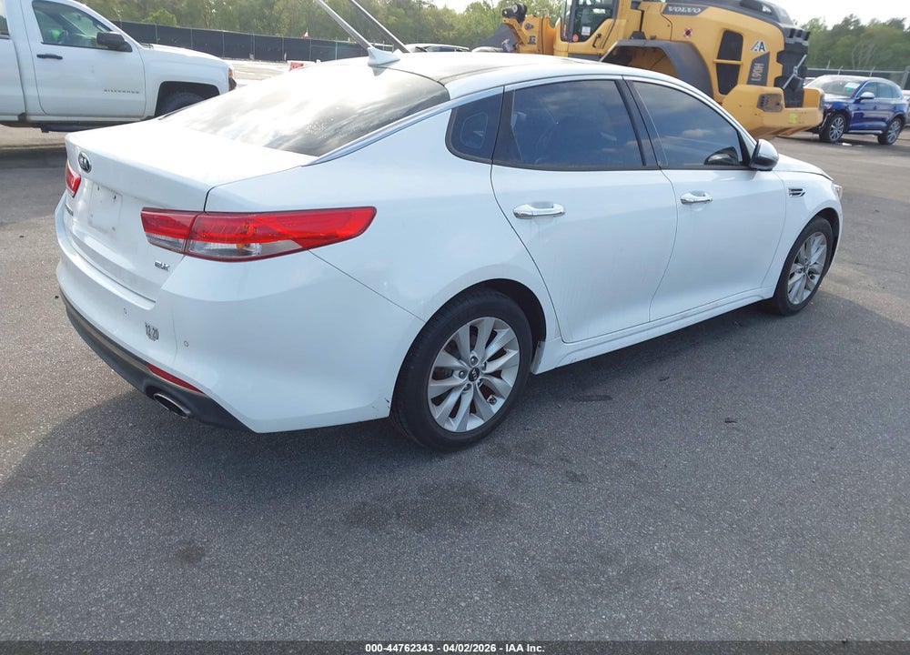 2016 KIA OPTIMA EX VIN: 5XXGU4L36GG104355