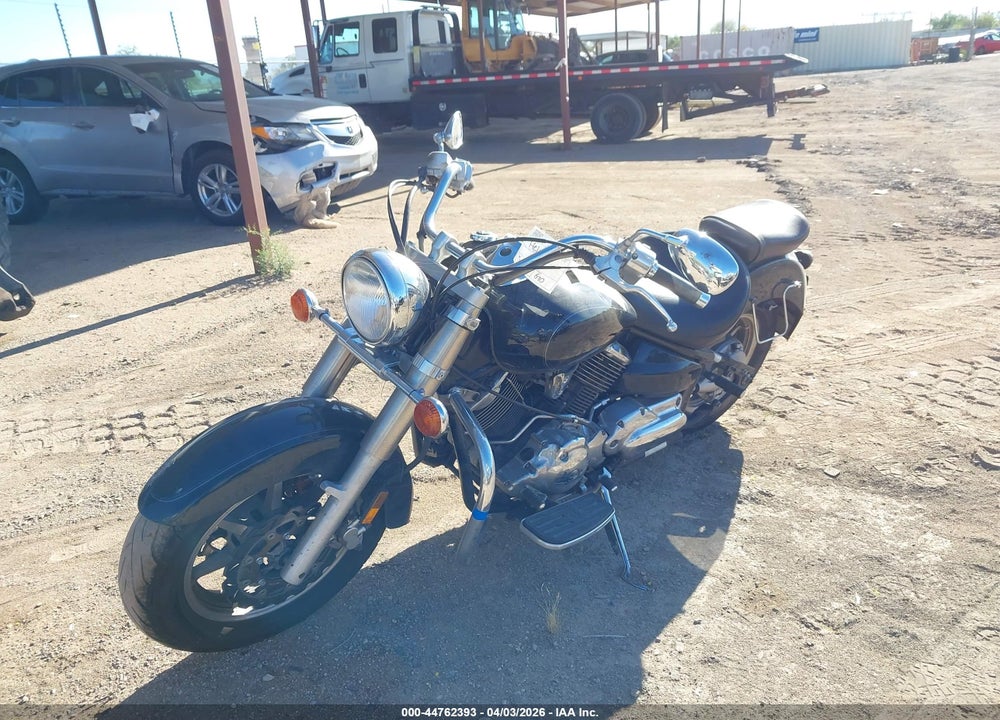 2004 YAMAHA XVS1100 A VIN: JYAVP11E64A049202