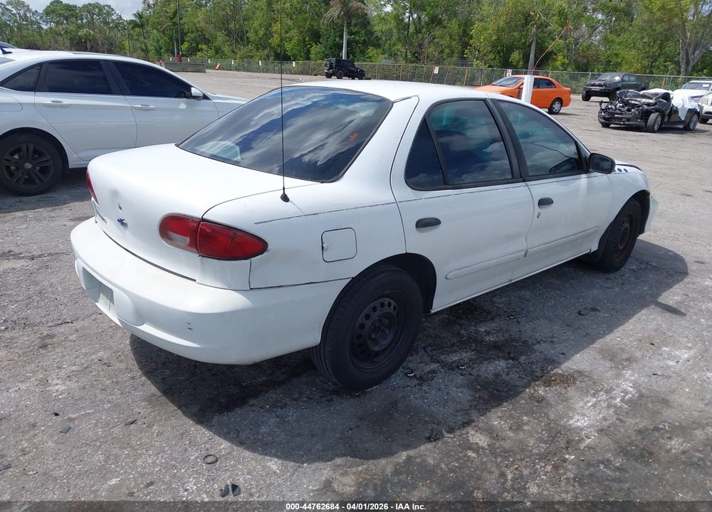 2002 CHEVROLET CAVALIER LS VIN: 1G1JF524827443242