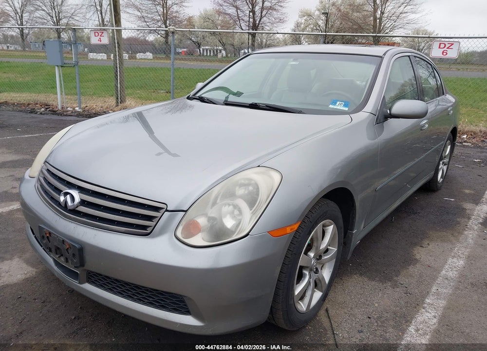 2005 INFINITI G35X VIN: JNKCV51F95M316171