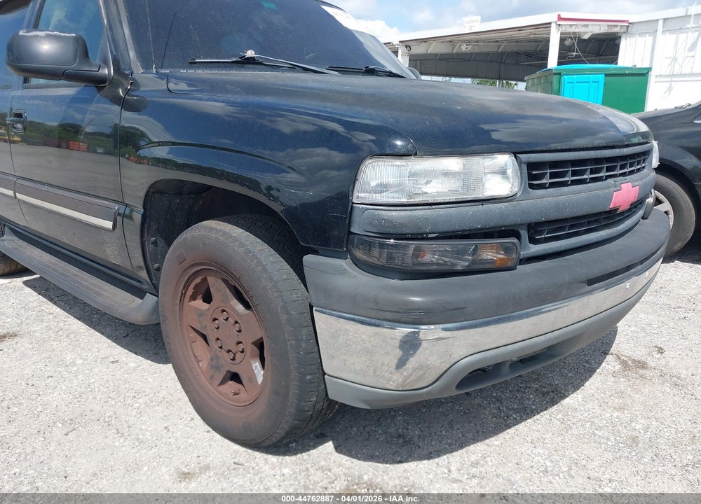 2004 CHEVROLET TAHOE LT VIN: 1GNEC13ZX4R281424
