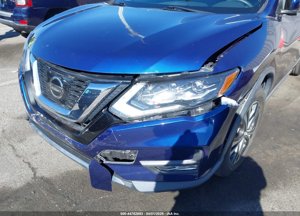2017 NISSAN ROGUE SL VIN: 5N1AT2MT6HC810296