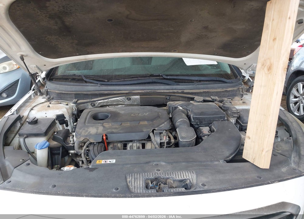 2015 HYUNDAI SONATA SE VIN: 5NPE24AF0FH248769