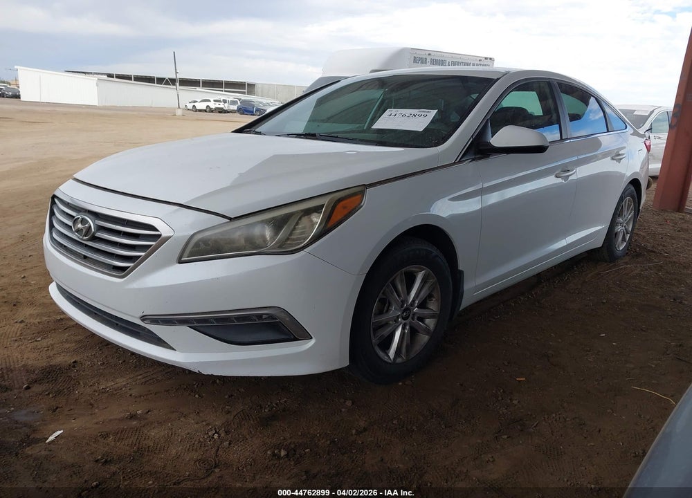 2015 HYUNDAI SONATA SE VIN: 5NPE24AF0FH248769