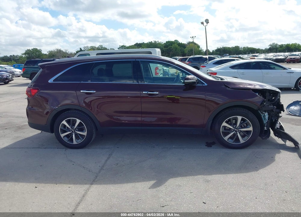 2019 KIA SORENTO 3.3L EX VIN: 5XYPH4A55KG521396
