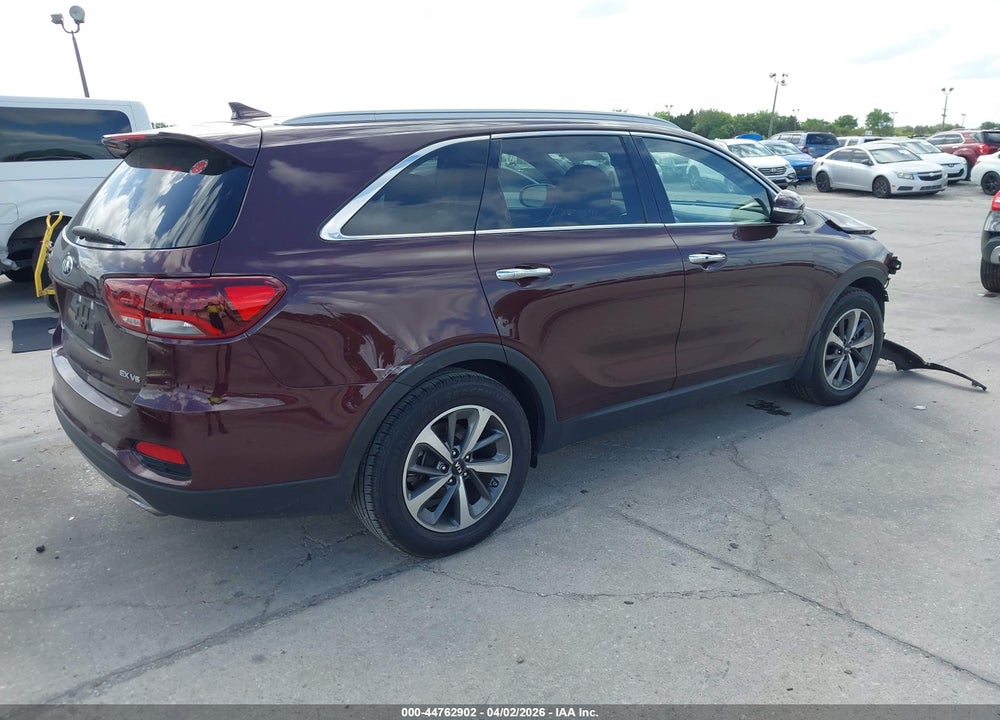 2019 KIA SORENTO 3.3L EX VIN: 5XYPH4A55KG521396