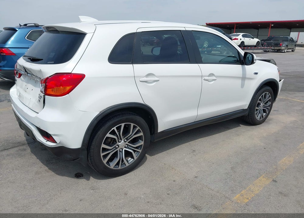 2018 MITSUBISHI OUTLANDER SPORT 2.4 SE VIN: JA4AR3AW0JU025497
