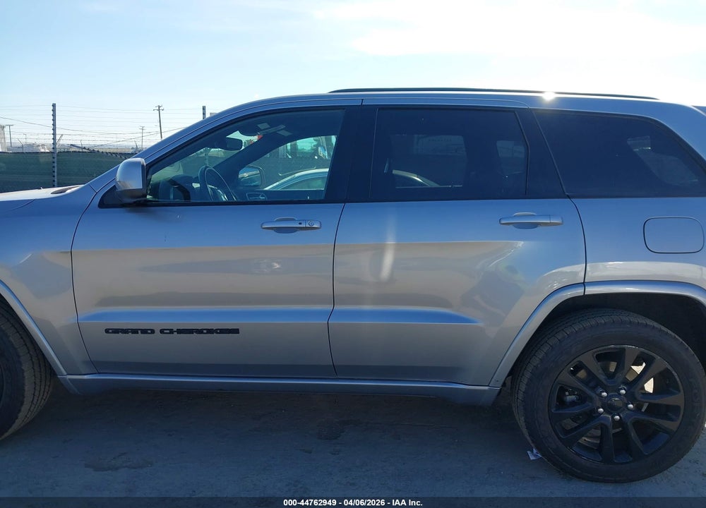 2019 JEEP GRAND CHEROKEE ALTITUDE 4X4 VIN: 1C4RJFAG2KC750195