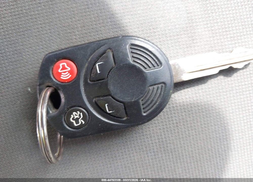 2010 FORD ESCAPE XLS VIN: 1FMCU9C7XAKD10009