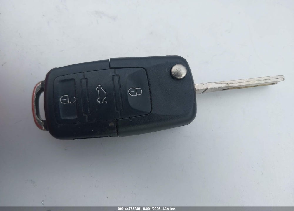 2001 VOLKSWAGEN GOLF GLS VIN: 9BWGT61J714060860