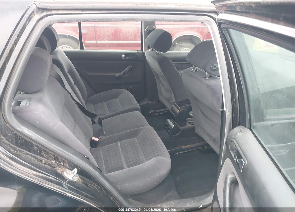 2001 VOLKSWAGEN GOLF GLS VIN: 9BWGT61J714060860