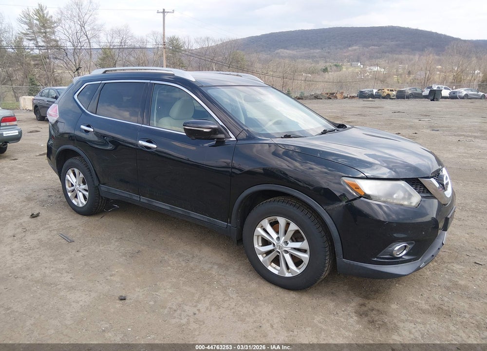2015 NISSAN ROGUE SV VIN: 5N1AT2MK2FC837886