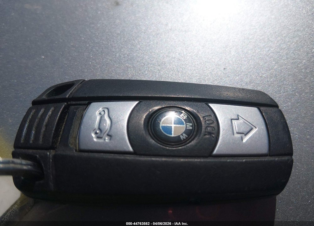 2011 BMW 328I XDRIVE VIN: WBAPK7C57BF196217