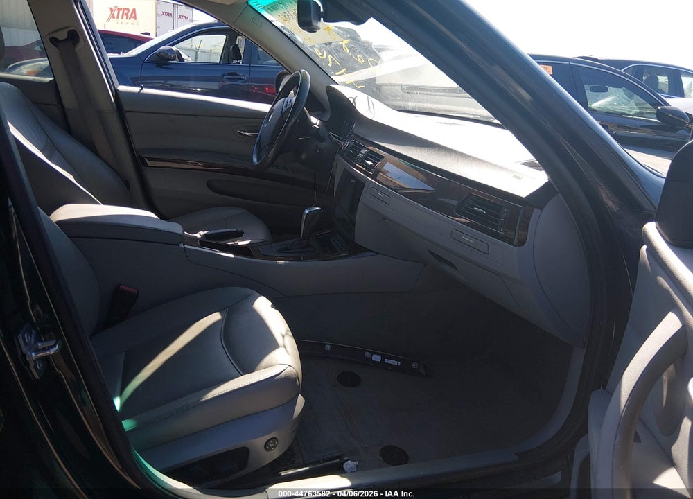 2011 BMW 328I XDRIVE VIN: WBAPK7C57BF196217