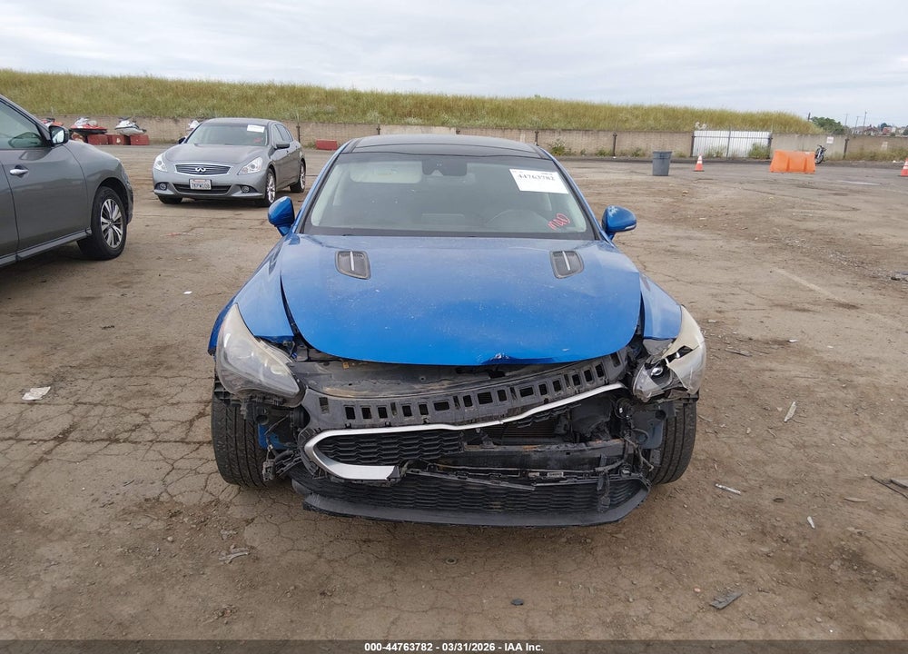 2018 KIA STINGER PREMIUM VIN: KNAE25LA6J6014935
