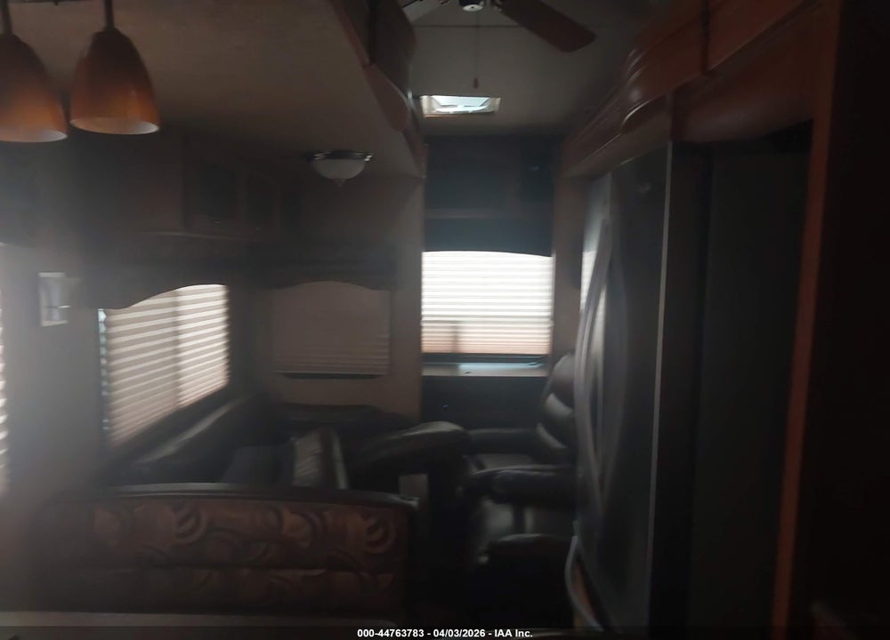 2016 FOREST RIVER SANDPIPER VIN: 4X4FSAN26GJ031966