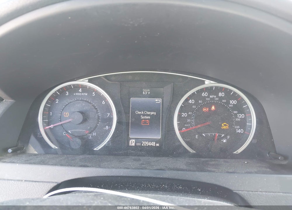 2015 TOYOTA CAMRY SE VIN: 4T1BF1FK2FU056685