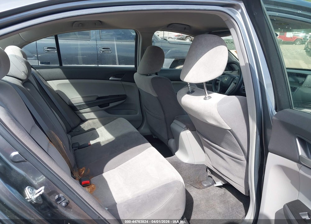 2008 HONDA ACCORD 2.4 LX-P VIN: JHMCP26418C028624