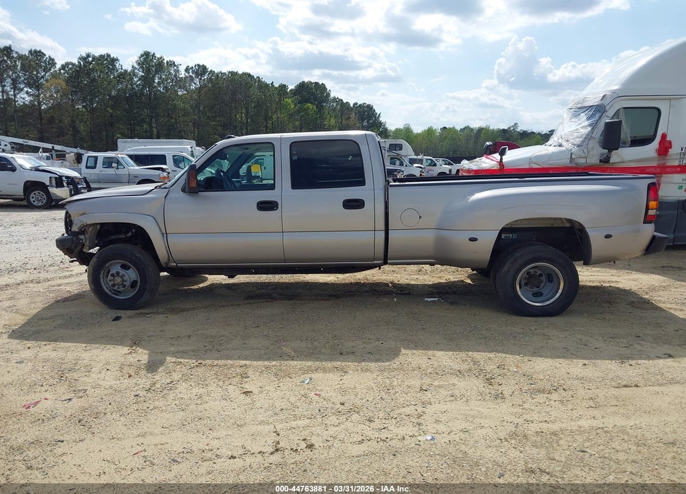 2005 GMC SIERRA 3500 SLT VIN: 1GTJK332X5F905198