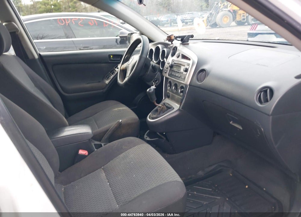 2007 TOYOTA MATRIX VIN: 2T1KR32E37C684759
