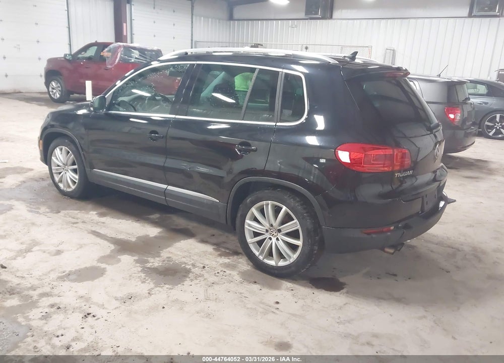 2015 VOLKSWAGEN TIGUAN SEL VIN: WVGBV7AX5FW517374