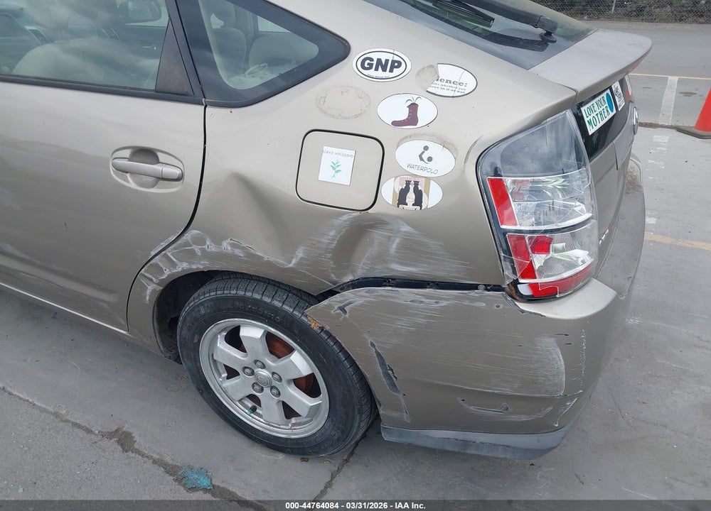 2004 TOYOTA PRIUS VIN: JTDKB20U540114437