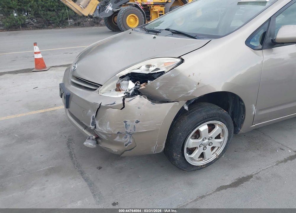 2004 TOYOTA PRIUS VIN: JTDKB20U540114437