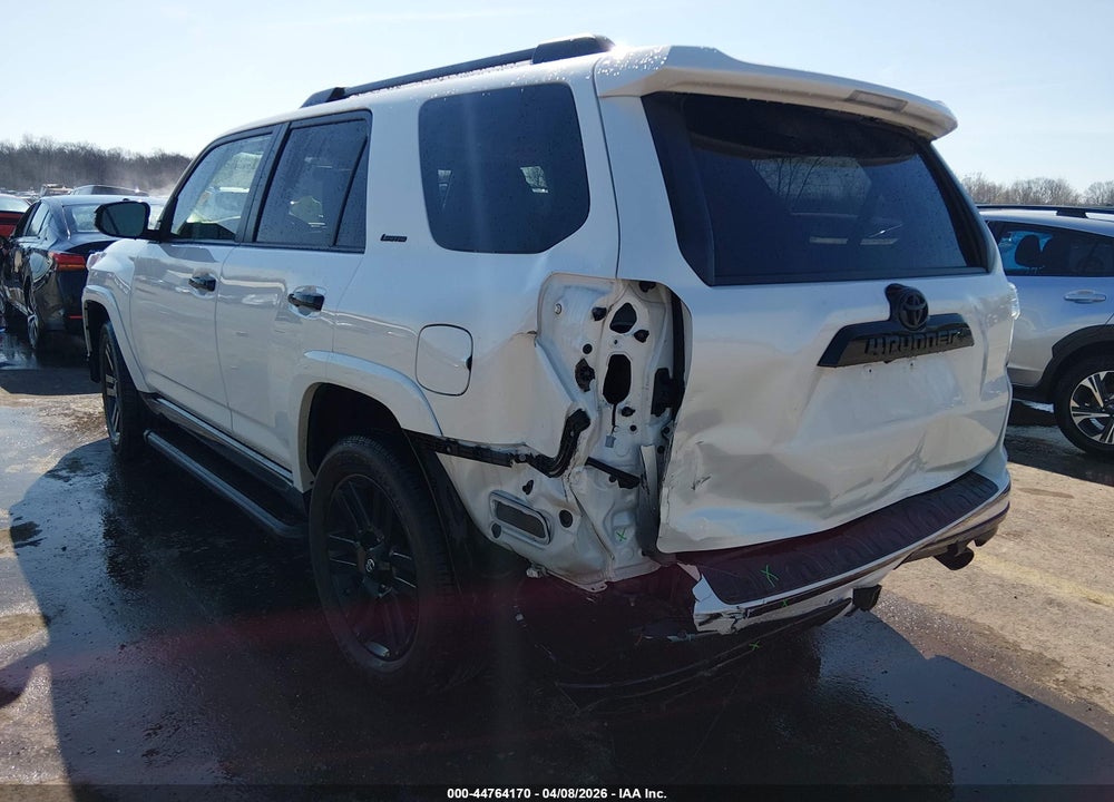 2020 TOYOTA 4RUNNER NIGHTSHADE SPECIAL EDITION VIN: JTEBU5JR0L5755207