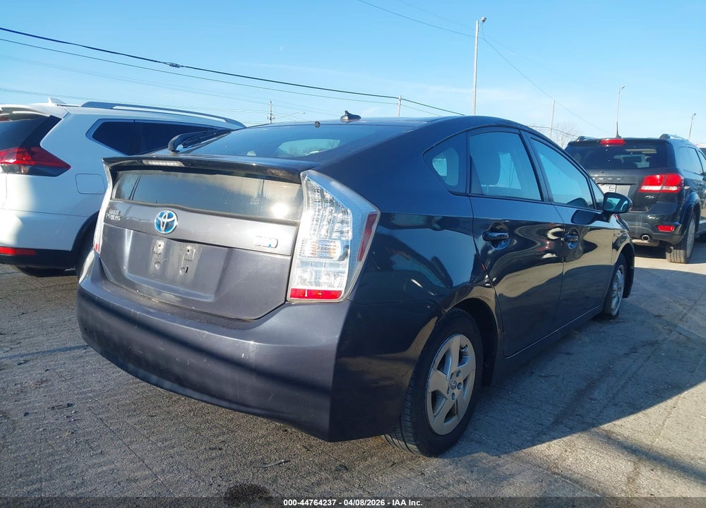 2011 TOYOTA PRIUS TWO VIN: JTDKN3DUXB0288010