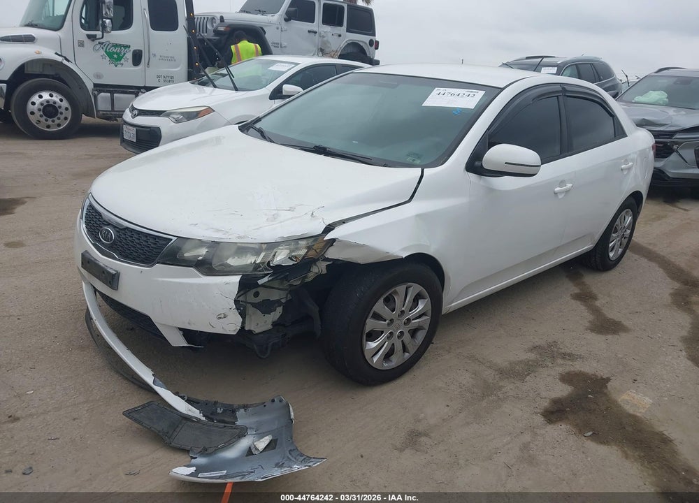 2013 KIA FORTE EX VIN: KNAFU4A2XD5736939