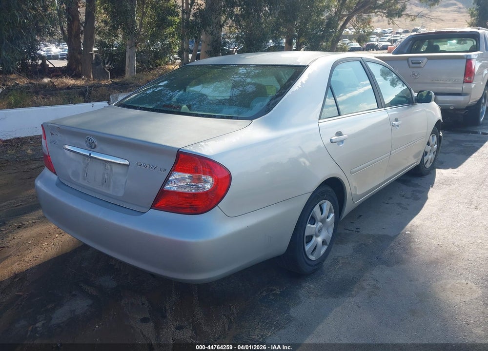 2004 TOYOTA CAMRY LE VIN: 4T1BE32K14U856458
