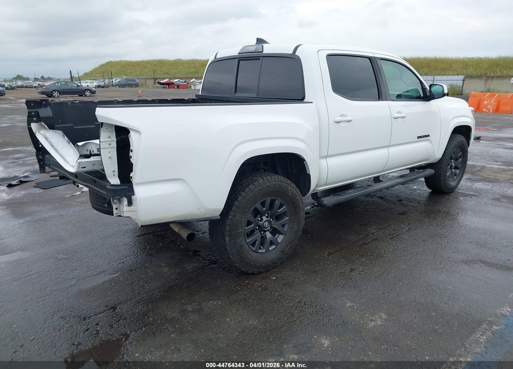 2019 TOYOTA TACOMA SR VIN: 5TFAX5GN0KX141868