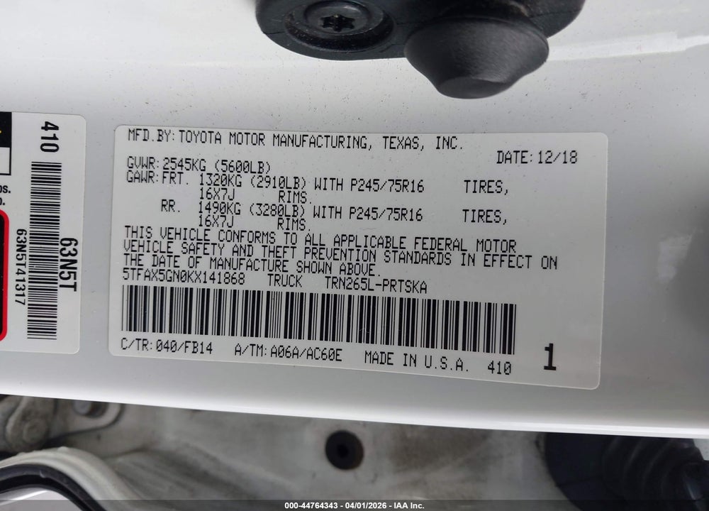 2019 TOYOTA TACOMA SR VIN: 5TFAX5GN0KX141868