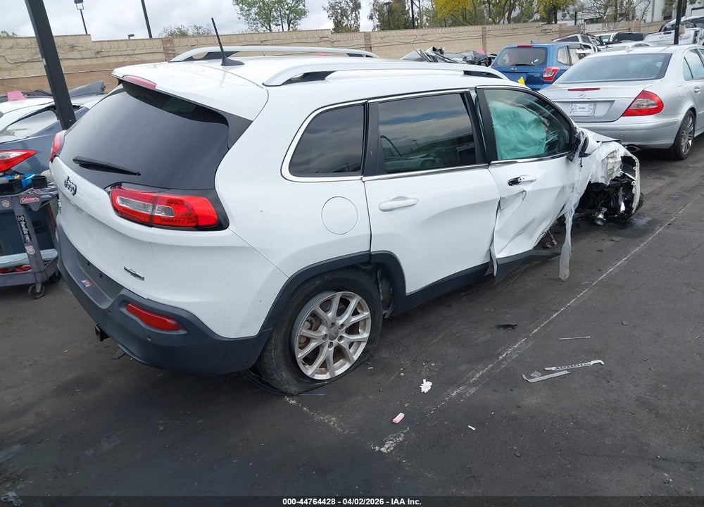 2017 JEEP CHEROKEE LATITUDE 4X4 VIN: 1C4PJMCB9HW637025