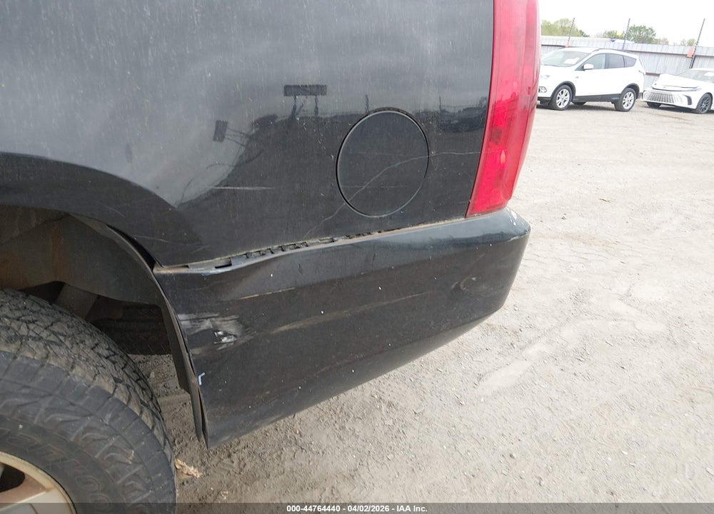 2013 GMC YUKON XL 1500 SLT VIN: 1GKS2KE71DR127785