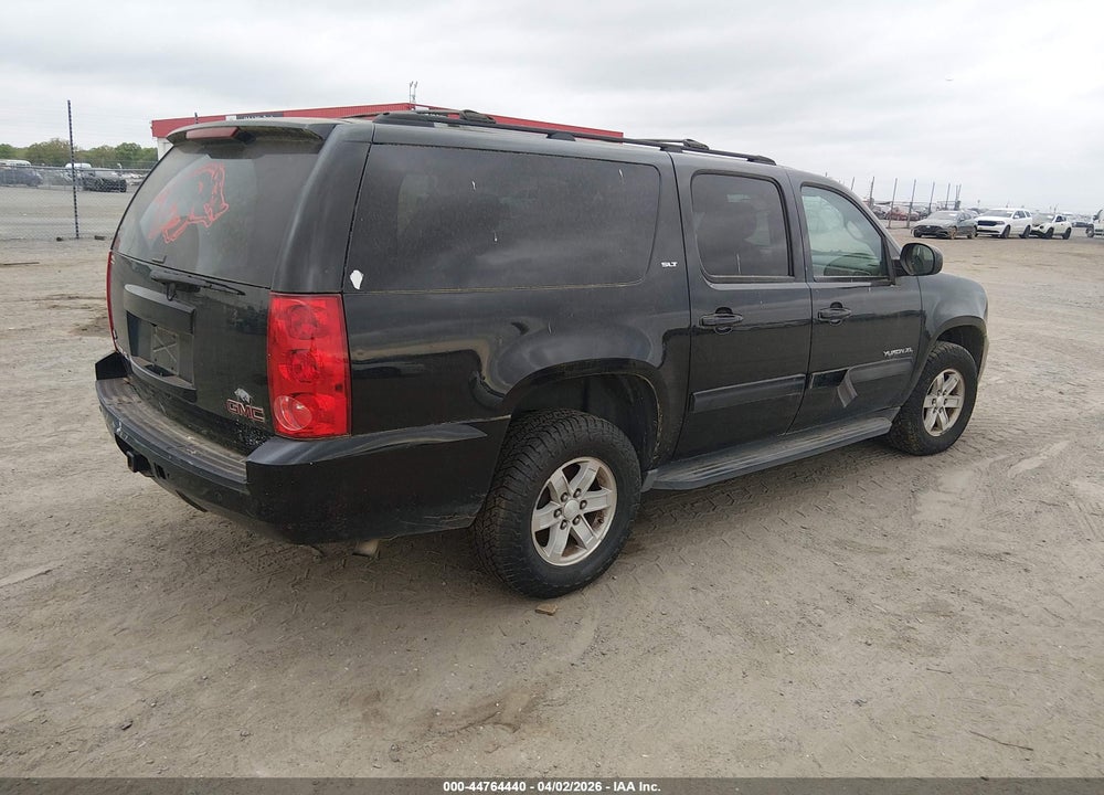 2013 GMC YUKON XL 1500 SLT VIN: 1GKS2KE71DR127785